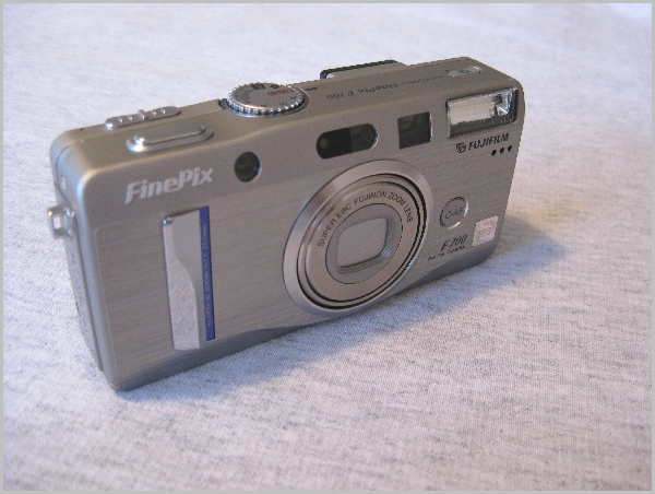 Fuji F700 Zoom with WP-FX700 Underwater Housing